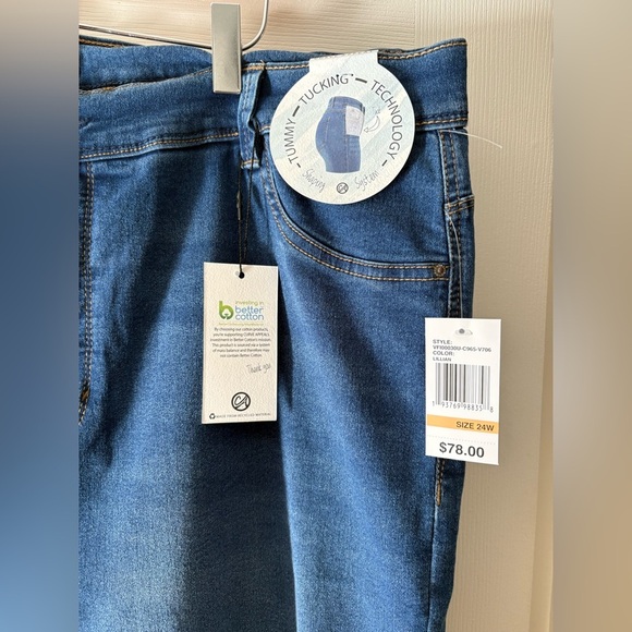 Curve Appeal NWT plus size 24W Lillian denim capri 21” inseam jean - Picture 2 of 11
